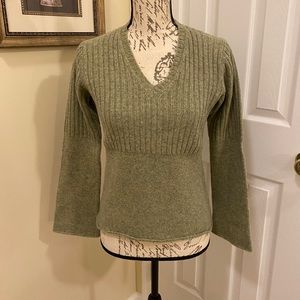 J. Crew green v-neck sweater size PS